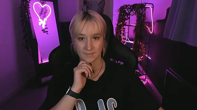 CinBellamy online show from October 10, 2025, 5:50 am