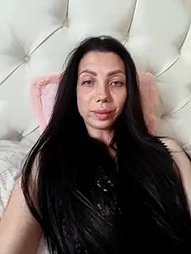 Snapshot of Princessa99885 chatting on July 1, 2026, 1:13 pm Princessa99885 online show from July 1, 2026, 1:13 pm