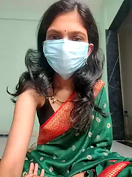 Shivani2002 online show from February 4, 2026, 1:22 am