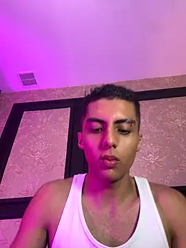 Snapshot of Mister_Obsession chatting on October 2, 2025, 7:10 pm Mister Obsession online show from October 2, 2025, 7:10 pm