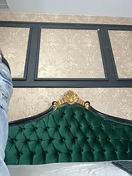 Snapshot of Mister_Obsession chatting on October 6, 2025, 7:00 pm Mister Obsession online show from October 6, 2025, 7:00 pm