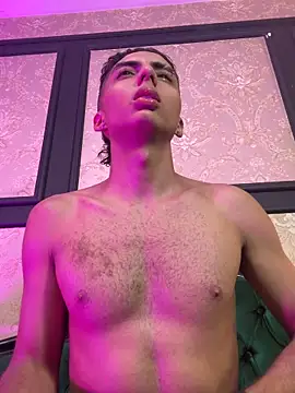 Snapshot of Mister_Obsession chatting on October 29, 2025, 8:10 pm Mister Obsession online show from October 29, 2025, 8:10 pm