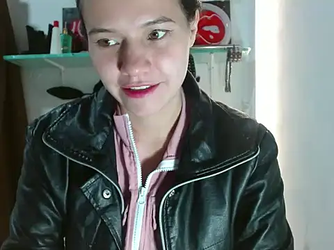 yarafuckass online show from September 9, 2025, 8:52 pm