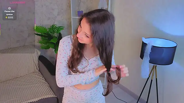 GiseleLamos online show from November 23, 2025, 3:28 am