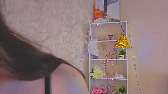 GiseleLamos online show from December 19, 2025, 3:35 am