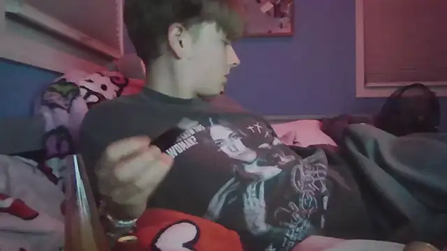 Snapshot of Liam_axel35 chatting on October 25, 2025, 12:40 am Liam axel35 online show from October 25, 2025, 12:40 am