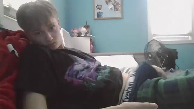 Snapshot of Liam_axel35 chatting on December 3, 2025, 7:34 pm Liam axel35 online show from December 3, 2025, 7:34 pm