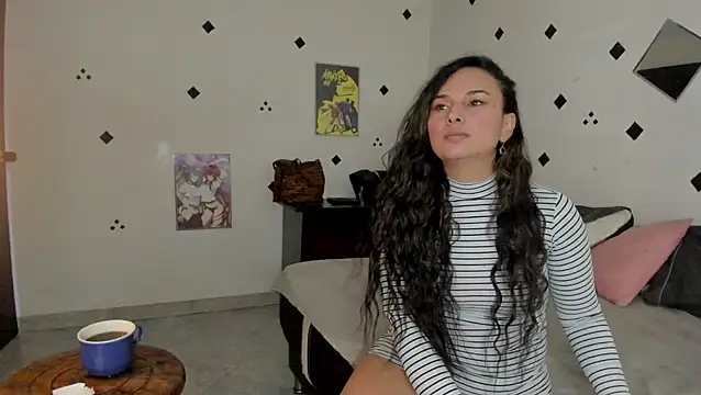 samaramour online show from October 17, 2025, 1:46 pm