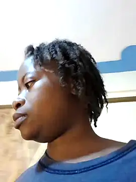 naked   online show from September 10, 2025, 4:12 am