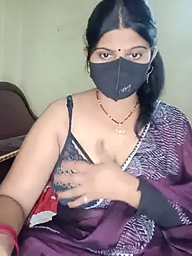 reena502 online show from July 8, 2026, 3:44 am
