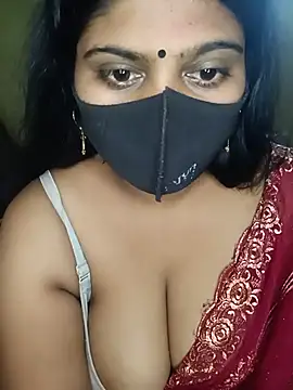 reena502 online show from August 3, 2026, 3:49 am