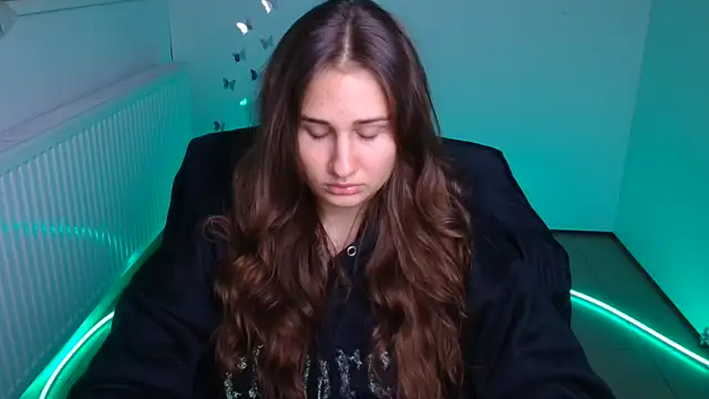 Snapshot of Stefanie_Sweet chatting on October 4, 2025, 3:15 am Stefanie Sweet online show from October 4, 2025, 3:15 am