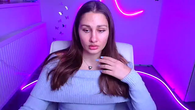 Snapshot of Stefanie_Sweet chatting on November 7, 2025, 6:35 am Stefanie Sweet online show from November 7, 2025, 6:35 am