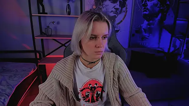 BethanyCloud online show from November 10, 2025, 5:12 pm