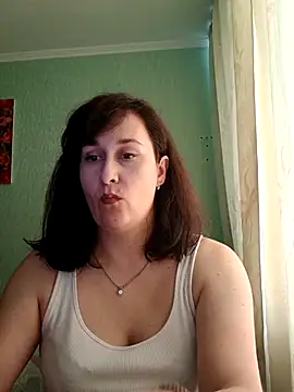 Amandda  online show from June 6, 2026, 11:59 am