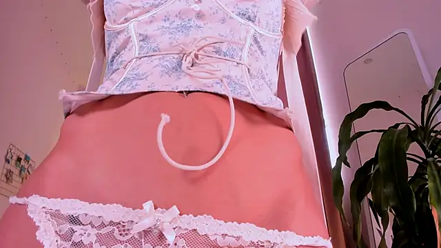 Irma Dust online show from April 21, 2026, 8:31 am