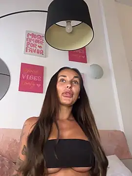 Rosieredxox online show from May 31, 2026, 4:47 pm