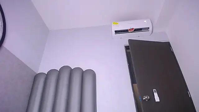 venus-03 online show from September 11, 2025, 3:28 am