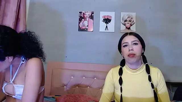 Olivia Spear online show from October 2, 2025, 12:34 pm