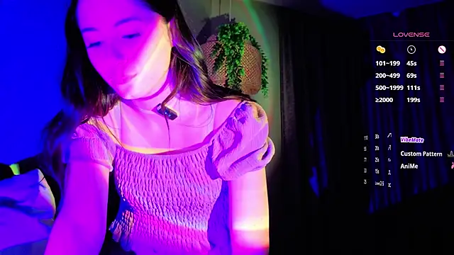 KayleeAgney online show from November 26, 2025, 6:53 pm