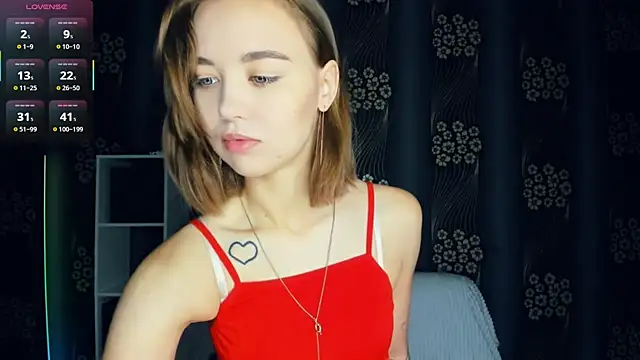 Snapshot of KayleenCurtis chatting on July 10, 2026, 4:39 am KayleenCurtis online show from July 10, 2026, 4:39 am