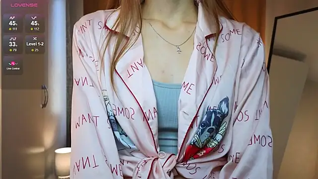 LouisaChaobal online show from September 11, 2025, 2:11 am