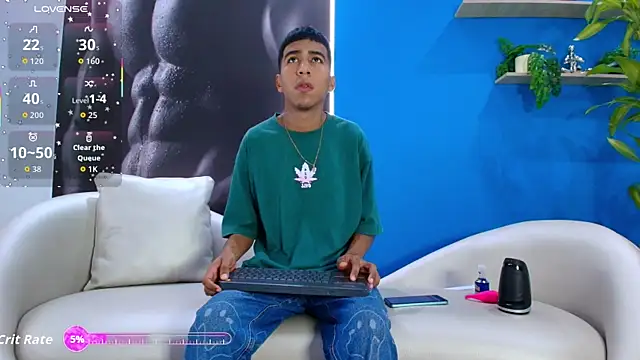 ender h0t online show from September 16, 2025, 1:34 pm