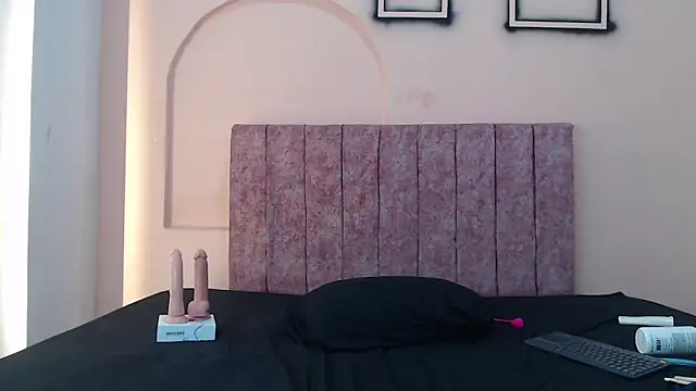 aiiram hard sex online show from April 21, 2026, 1:42 am