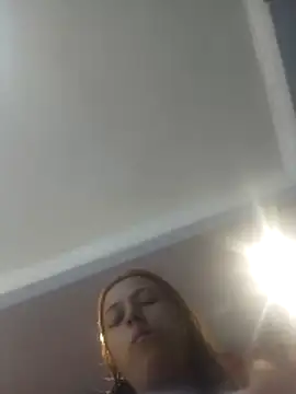 VictoriaFerro online show from November 7, 2025, 1:11 pm