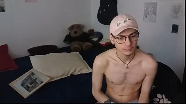 Dioniso guy8 online show from September 9, 2025, 3:33 pm