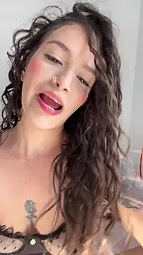 alysa g  online show from October 19, 2025, 8:31 pm