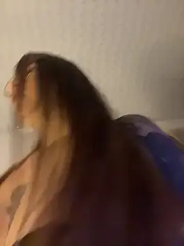 Snapshot of alysa_g_ chatting on July 16, 2026, 12:05 am alysa g online show from July 16, 2026, 12:05 am