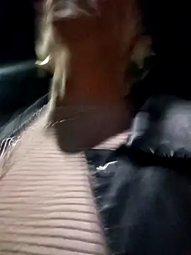 BiiancaEstradaa online show from April 22, 2026, 1:19 am