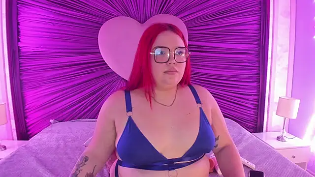 Lushi Love online show from May 13, 2026, 3:04 am