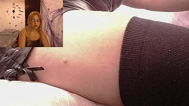 Skarleth Diaz online show from November 2, 2025, 2:47 am