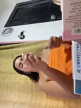 Mia jhoonson online show from May 10, 2026, 10:37 pm