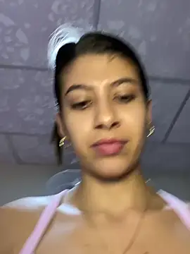 Lenapink19 online show from February 9, 2026, 10:25 pm