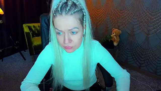 Anna Snows online show from April 24, 2026, 5:21 am