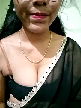 Telugu   Sexygirl   Naidu online show from October 16, 2025, 8:59 am