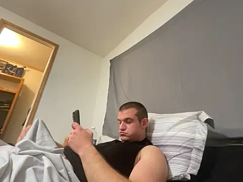 cumitted online show from October 31, 2025, 10:49 am