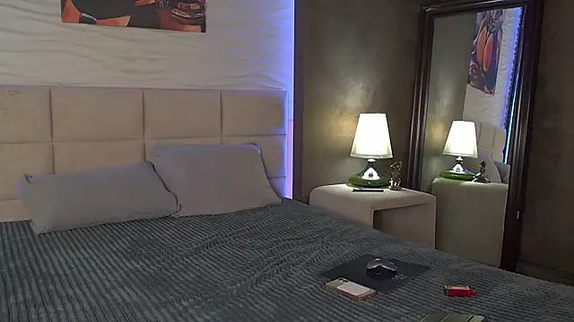 RoxyDoll  online show from September 21, 2025, 4:41 pm