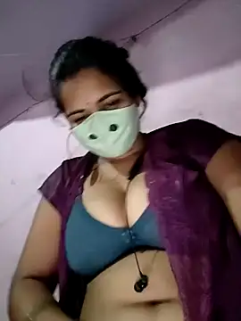 Riya hot12 online show from September 26, 2025, 4:44 pm