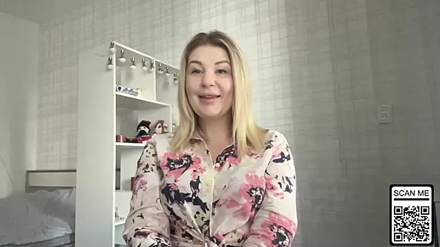 Blondie xoxoxo online show from January 17, 2026, 10:31 am