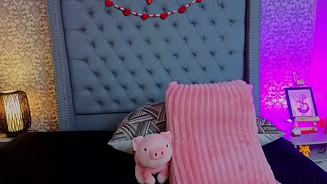 Abby roussee online show from February 16, 2026, 10:06 pm