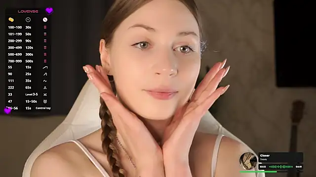 Snapshot of Stella_of_steel chatting on July 28, 2026, 11:28 am Stella of steel online show from July 28, 2026, 11:28 am