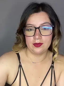 Blair Bunnyy online show from April 24, 2026, 6:21 pm