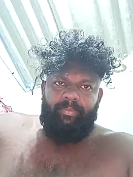 WholeAltimeter25 online show from November 3, 2025, 6:42 pm