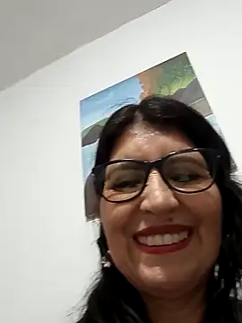 swity foster online show from November 5, 2025, 9:31 am