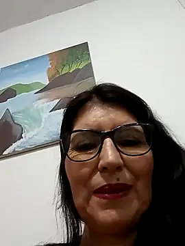 swity foster online show from November 19, 2025, 9:20 am