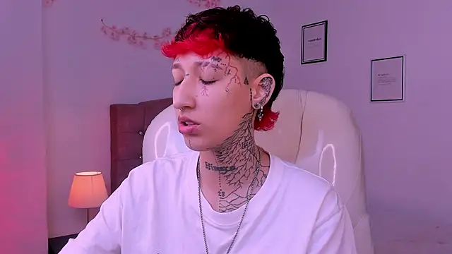 Snapshot of Luci_Rose chatting on June 16, 2026, 3:14 pm Luci Rose online show from June 16, 2026, 3:14 pm